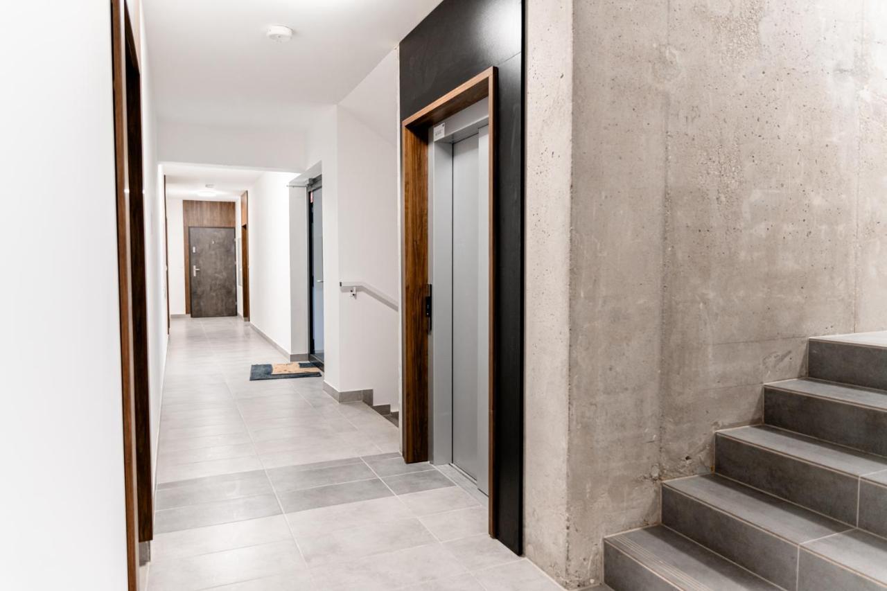 Hop & Lulu Premium Apartments Goleniów Exteriör bild